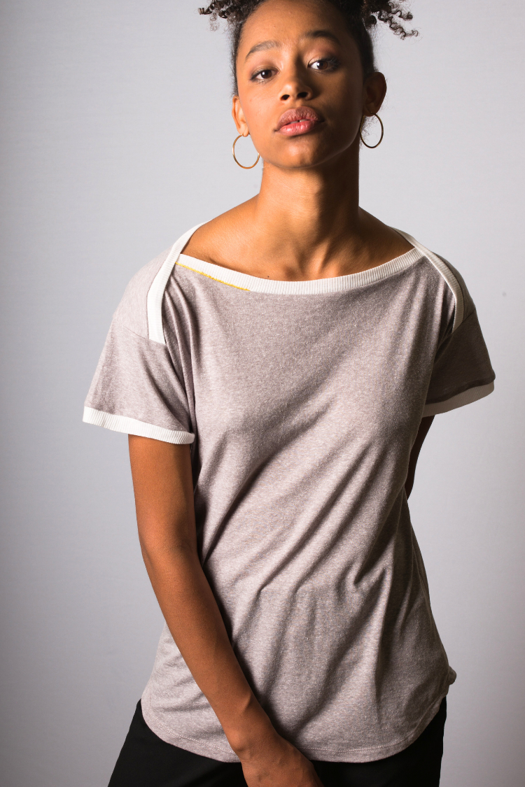 T-shirt 'Lines' Gris Clair | Pièce unique - UC by Eliran Ashraf