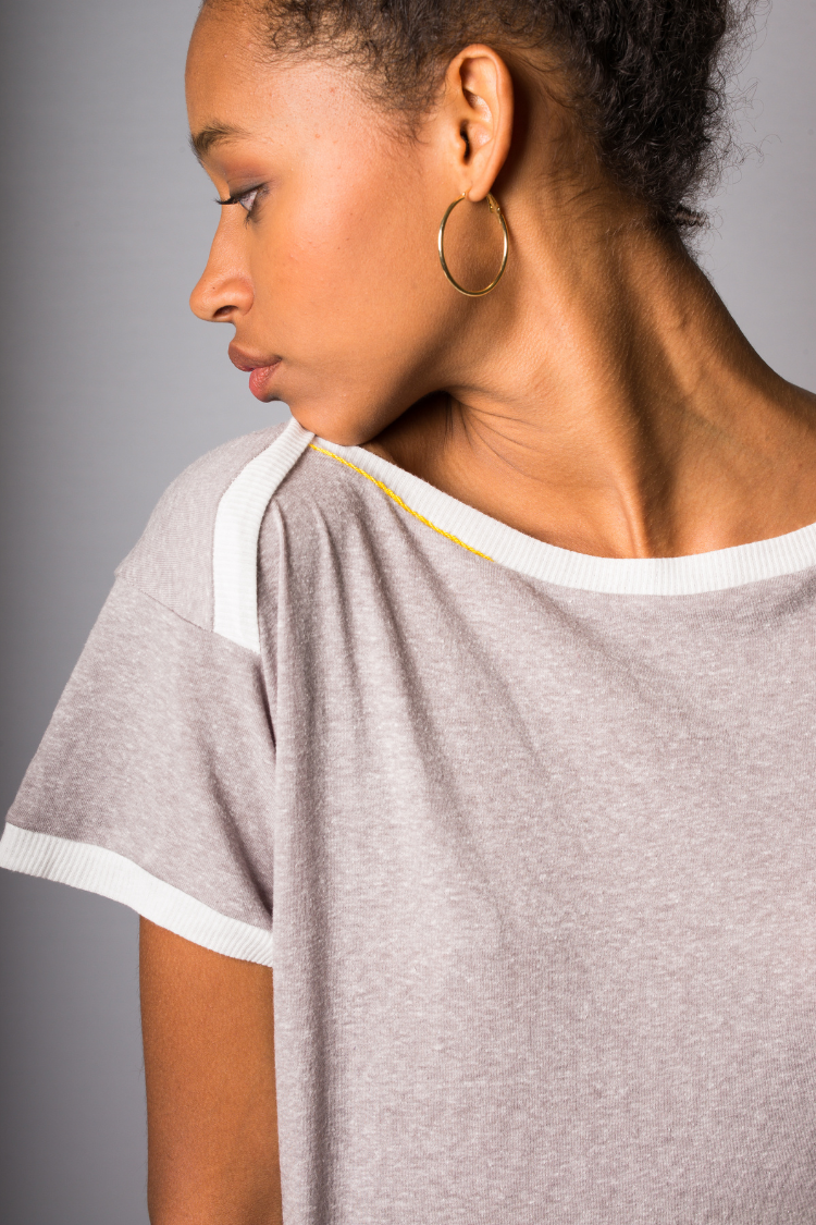 T-shirt 'Lines' Gris Clair | Pièce unique - UC by Eliran Ashraf