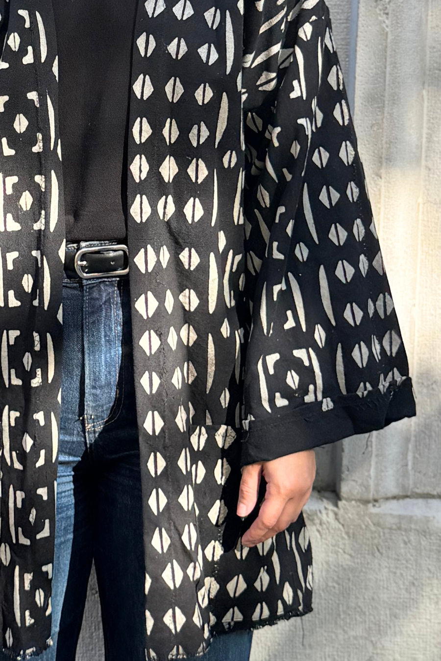 Kimono Bogolan Jacket, Black & White | Shells - Jahdi