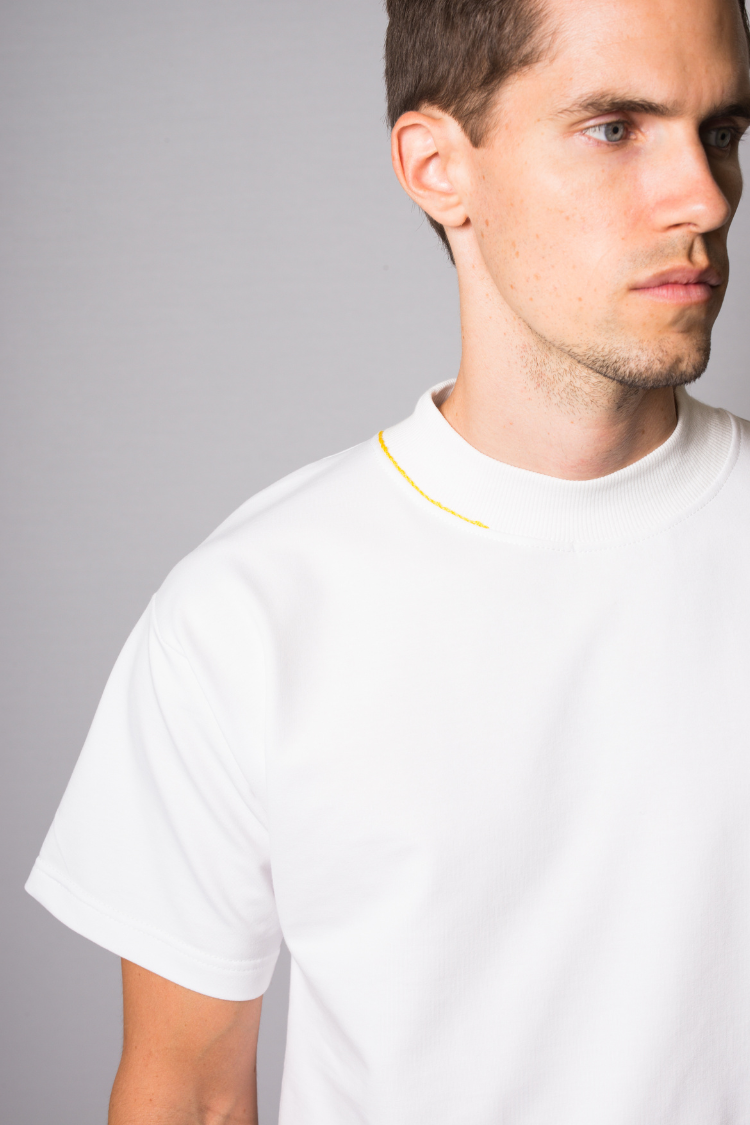 "Elio" Oversize t-shirt Blanc - Pièce Unique - UC by Eliran Ashraf_blk_and_ylw_geneve_3
