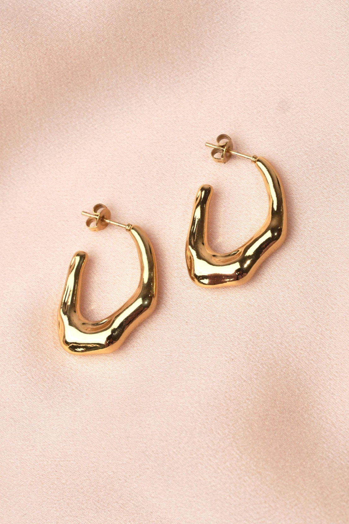 "Irma" Boucles d'Oreilles Pendentif Courbé