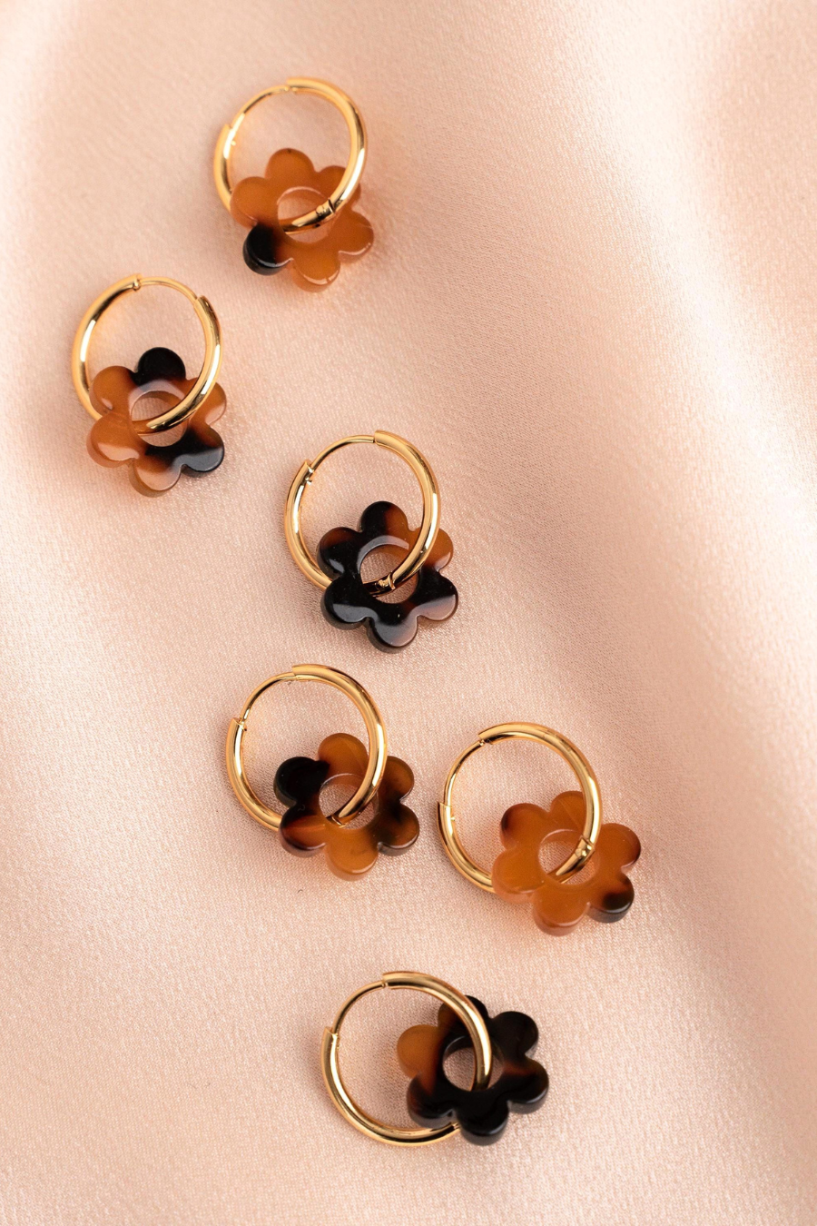 "Louise" - Boucles d’oreilles créoles fleurs brun en acier inoxydable