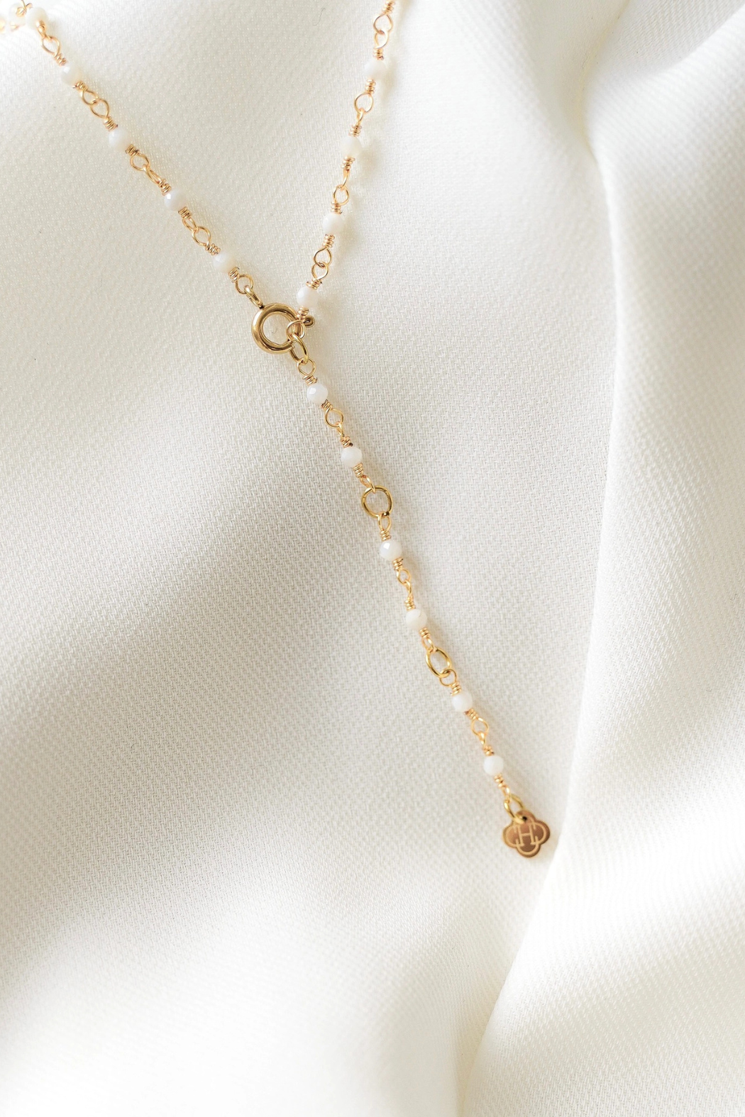 "Sienna" Collier en Pierre Naturelle d’Agate Blanche