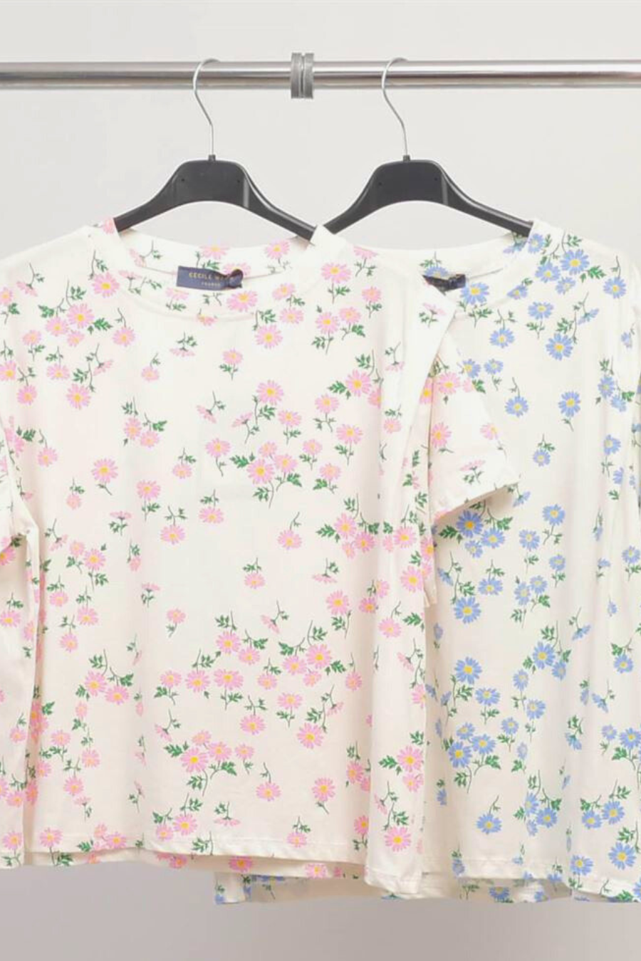T-shirt 'Flowers' - Cecile Wang
