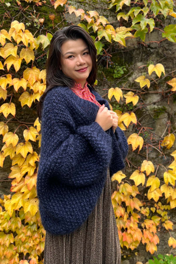 Cardigan 'Mira' Fait Main en Suisse - Moons Knits