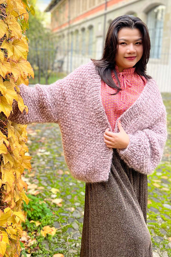 Cardigan 'Mira' Fait Main en Suisse - Moons Knits