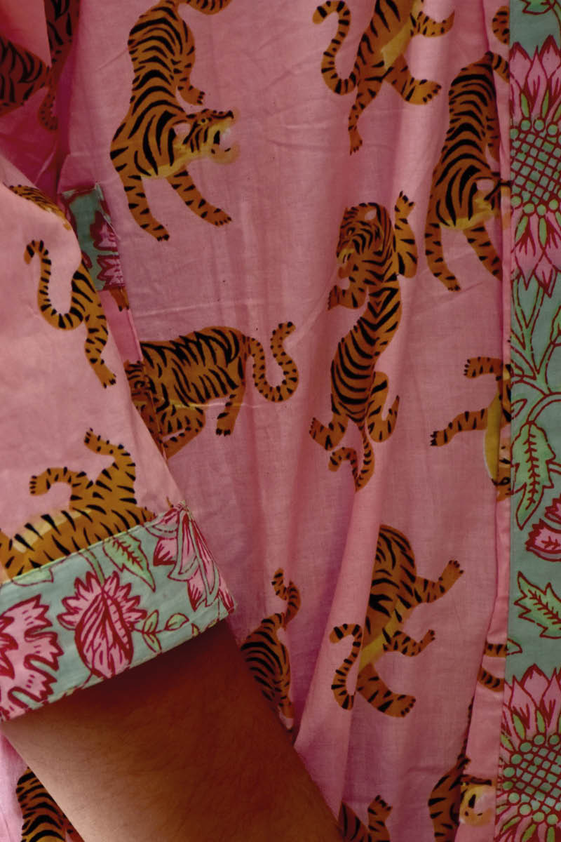 Long Kimono 'Tiger' Pink - Jolly Jungle